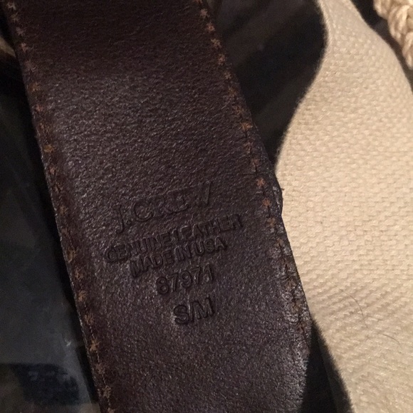 Women’s Lot of 2 woven and leather belts - Picture 7 of 8